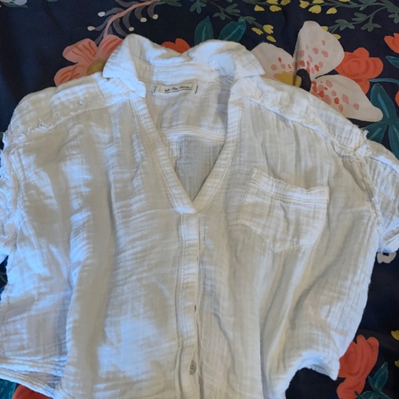 Free people‎ full of light white top. Worn once. Retsil 68 - Picture 5 of 8